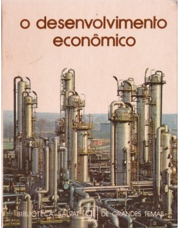 O Desenvolvimento Económico | de Ernest Lluch